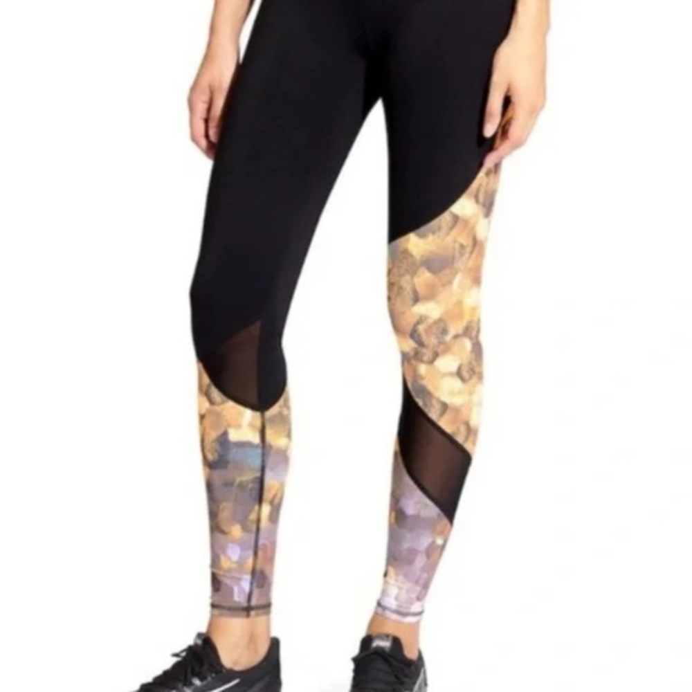 Athleta Leggings Black with Gold‎ Honeycomb Designs Size S